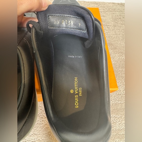 LOUIS VUITTON Men’s Monogram Black Sneaker (Luxembourg) NWT US 9 Box Incl - Picture 8 of 8